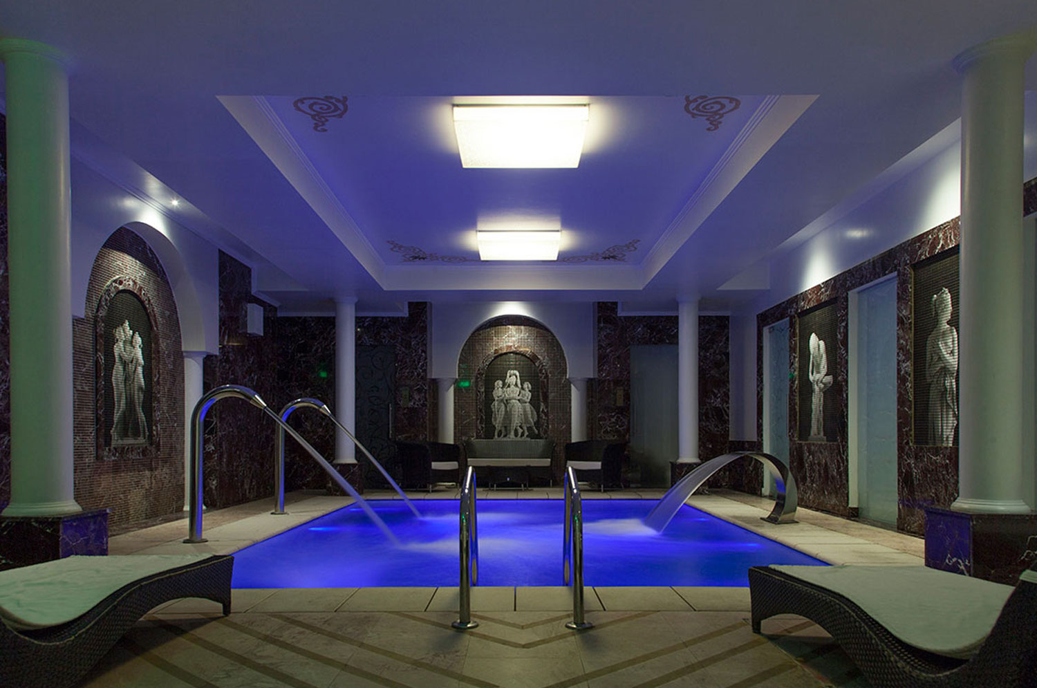 Hotel Epoque Bucharest - Boutique Hotels, Unique Accommodations