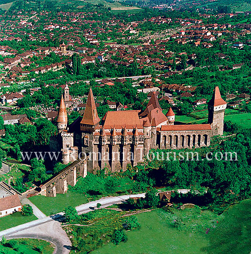 Hunedoara - Corvinesti (Corvinilor) Castle Image, Romania