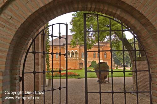 Bucharest - Mogosoaia Palace Image