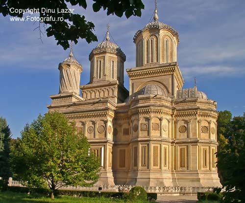 Curtea de Arges Monastery Image